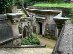 Escaleras de bajada al Círculo del Líabano en Highgate