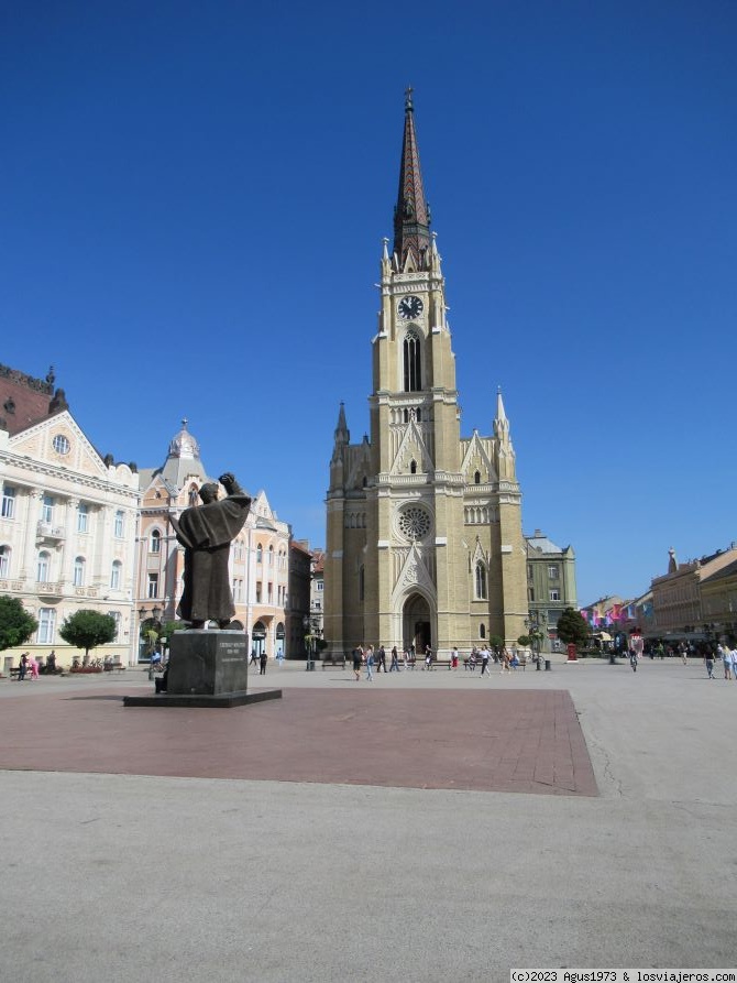 Oteando la estela de la extinta Yugoslavia desde la actual Serbia - Blogs de Serbia - De cuando Novi Sad no me entristeció. (2)