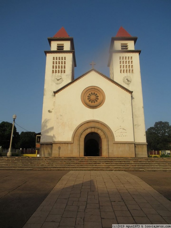 EL ÉBANO MÁS CELESTIAL (GUINEA-BISÁU) - Blogs de Guinea-Bissau - BISSAU, LA TRANQUILA CAPITAL. (2)