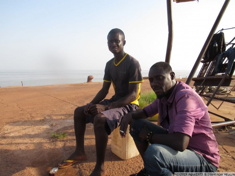 EL ÉBANO MÁS CELESTIAL (GUINEA-BISÁU) - Blogs de Guinea-Bissau - BISSAU, LA TRANQUILA CAPITAL. (5)