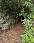 Entrada a las grutas de San Sebastián