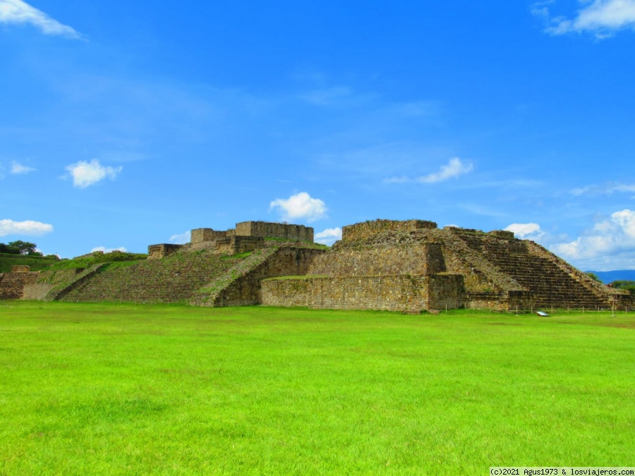 Bajo el cielo de Mesoamérica (México) - Blogs de Mexico - Monte Albán ( hay más vida más allá de aztecas y mayas) (2)