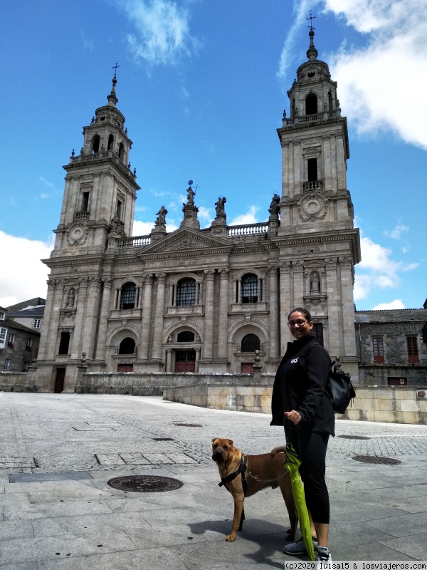GALICIA MAXICA - Blogs de España - DIA 1: O Cebreiro, Lugo, Mondoñedo y Ribadeo (2)