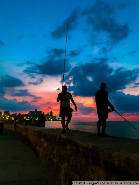 Malecón habanero.
Malecón habanero.
