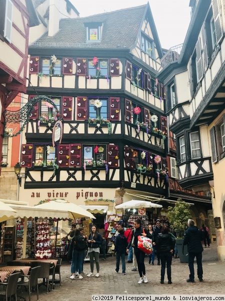 Edificios que enamoran de Colmar
Uno de muchos edificios, de Colmar, con sus preciosas decoraciones
