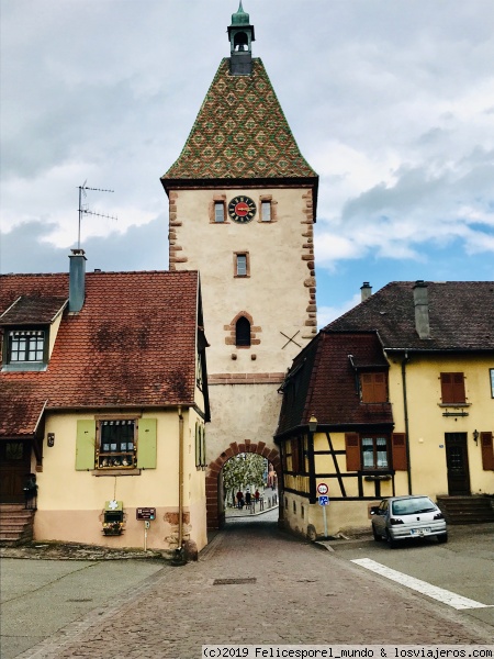 Bergheim
Puerta de entrada a Bergheim, otro de los pequeños pueblos con encanto de Alsacia
