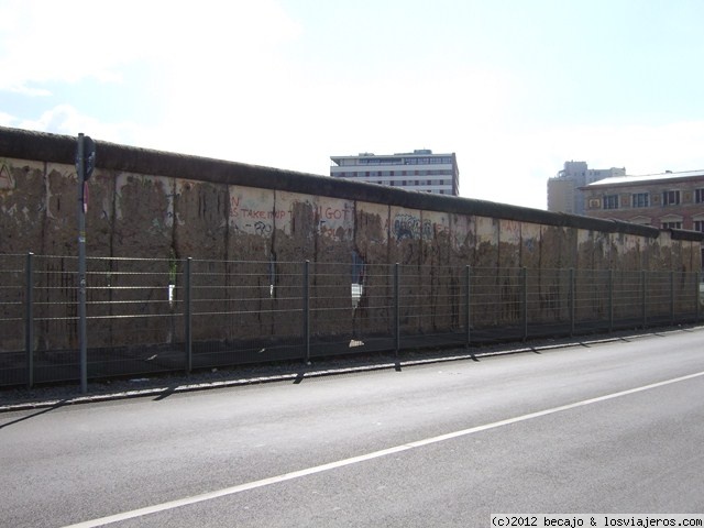 Visita del Muro de Berlín, Monumento-Alemania (2)