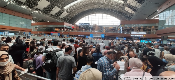 Fila para pasar la aduana turca
dia 7
