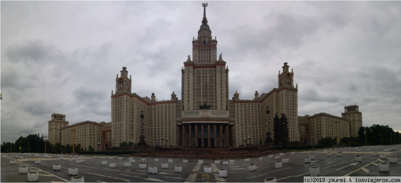 Vacaciones en Rusia en el verano de 2019 y presupuesto (San Petersburgo y Moscú) - Blogs de Rusia - Día 7: Mausoleo Lenin, Metro, Universidad, colina de los gorriones y Novodevichi (3)