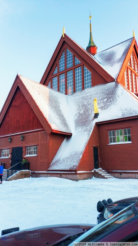 Dia 6. Kiruna (Iglesia - Lago Luossajarvi - Tipi Stejk Street Food) - Suecia  (Diciembre 2018) (2)