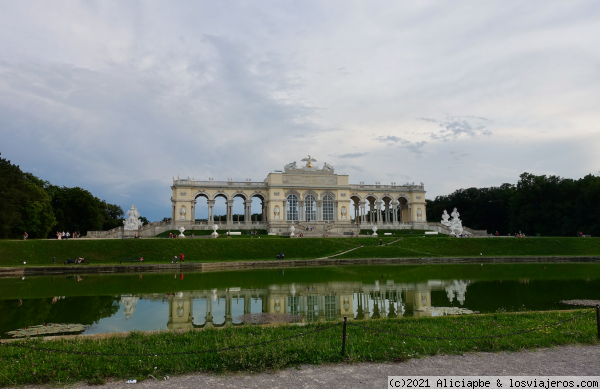 La Gloriette
La Gloriette
