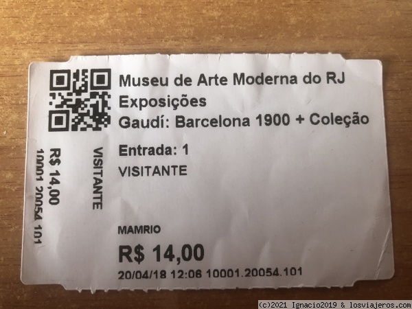 Entrada museo arte moderno
Museo
