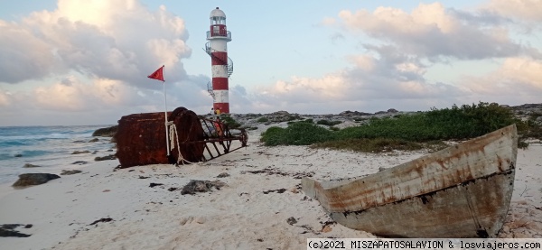 Faro Punta Cancun
Faro Punta Cancun
