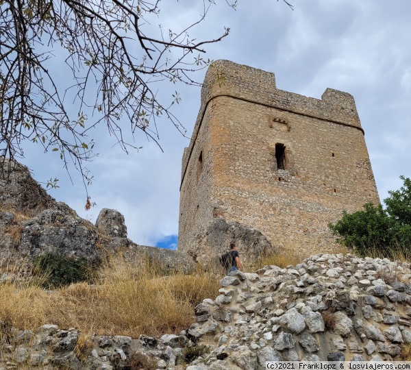 Torre de Zahara de la Sierra
Torre del castillo de Zahara de la Sierra

