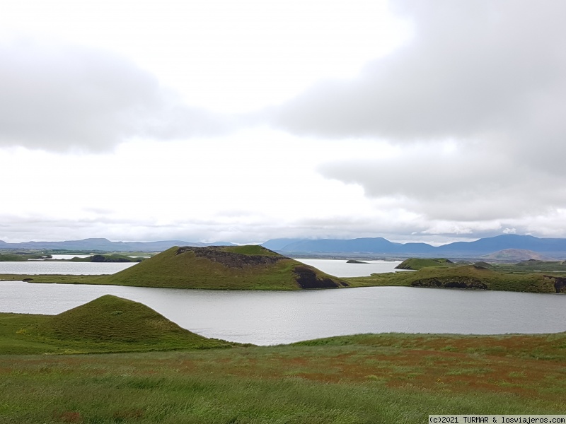 ETAPA 7: LAGO MYVATN - Islandia: Volcanes y Glaciares (1)