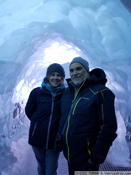 museo PERLAN ,cueva de hielo
cueva de hielo en el museo perlan de Reykjavik
