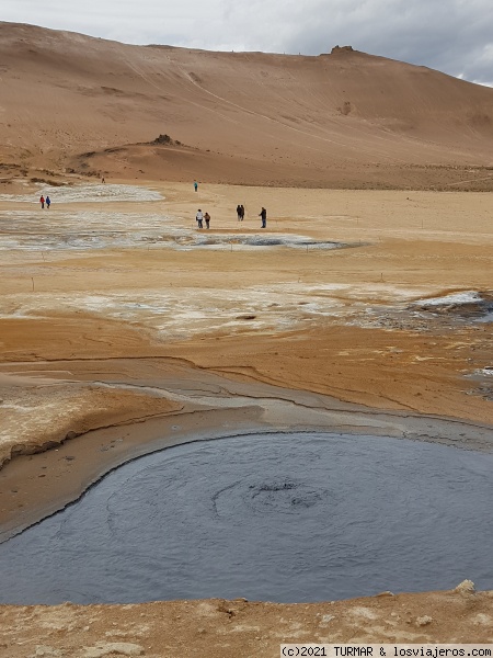 Hverir,Islandia
zona geotermal de Hverir,Islandia
