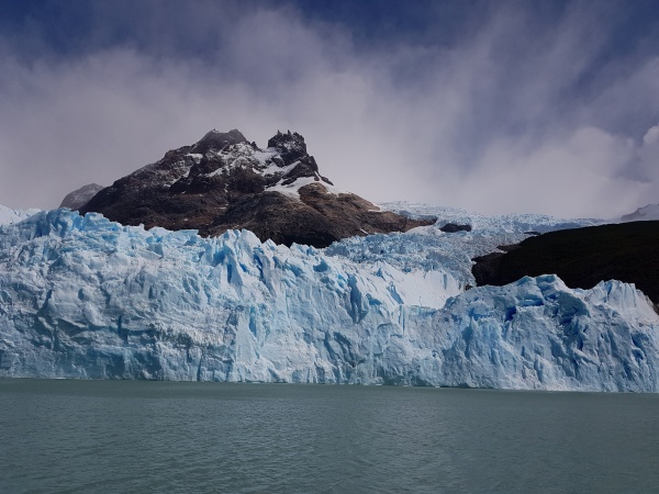 navegación glaciares 2
navegación por el parque nacional los glaciares Argentina 2

