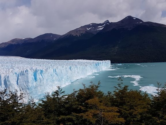 glaciar Perito Moreno5
glaciar perito Moreno y su entorno natural
