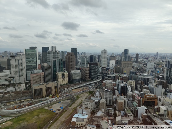 Mirador del Umeda Sky Building
Vista de Osaka desde el mirador superior del Umeda Sky Building
