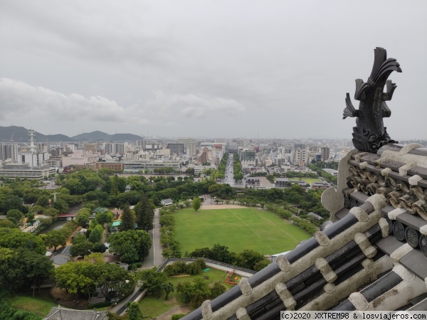 Vista desde el Castillo de Himeji
Vista de la ciudad desde el último piso del Castillo de Himeji
