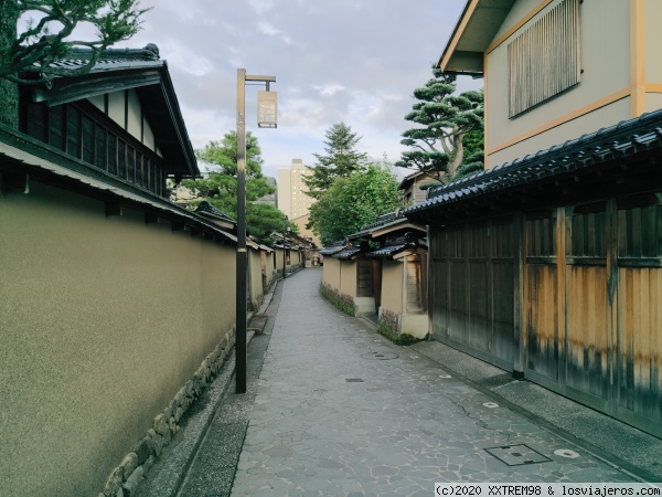 Callejón en el distrito Nagamachi
Callejón en el distrito de samuráis de Nagamachi, situado en Kanazawa
