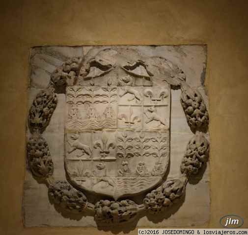 Metropilitan
Escudo del castillo de Velez Blanco (Almeria)
