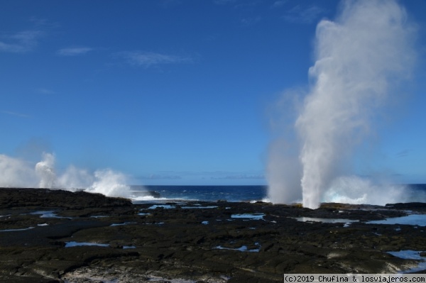 Alofaaga blowholes
En la isla de Savaii, las formaciones de lava en ciertas partes de la costa han dado lugar a 