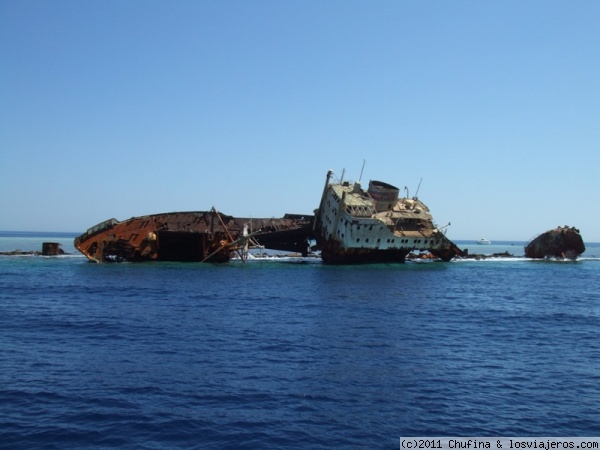 Barco hundido en Sharm-el-Sheikh
Por lo visto, se comió la barrera de coral... y se convirtió en un gran reclamo turístico.
