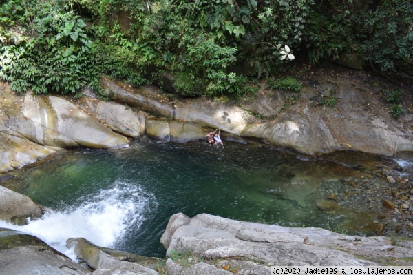 cascada de Antioquia
sin palabras, solo tristeza de que las fotos no capten las emociones del momento
