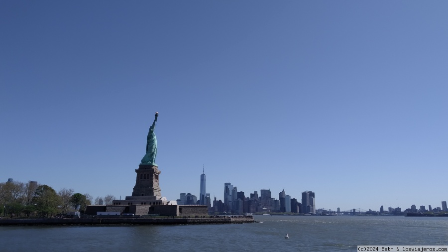 6 días enteros pateando Nueva York y pesadilla de reclamación aérea (Mayo 2022) - Blogs de USA - Estatua de la Libertad y atravesar Manhattan de Sur a Centro (1)