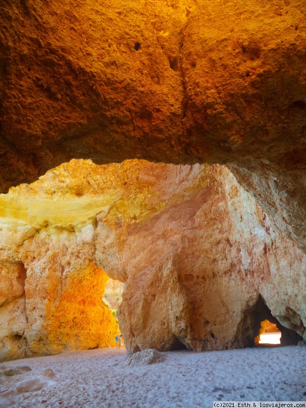 Portimão - Benagil - Três Irmãos - Do Amado - Lagoa - Portugal: Algarve (Julio 2018) (5)