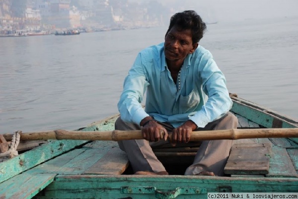 Nuestro guía en el Ganges
Varanasi
