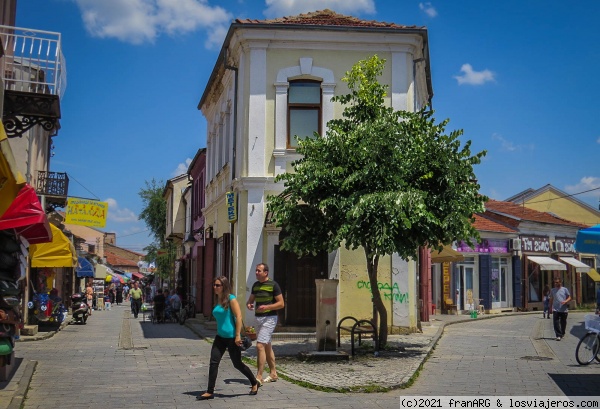 Bazaar
Bazaar de la ciudad de Bitoa
