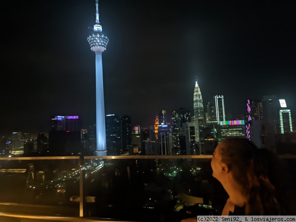 Vistas desde Ceylonz Suites KLCC - Kuala Lumpur
Vistas desde la terraza del Ceylonz Suites de Kuala Lumpur, planta 39
