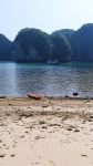 Kayak y barquito en la bahías de Lan Ha / Ha Long