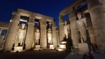 Gran patio de Ramsés II en Luxor