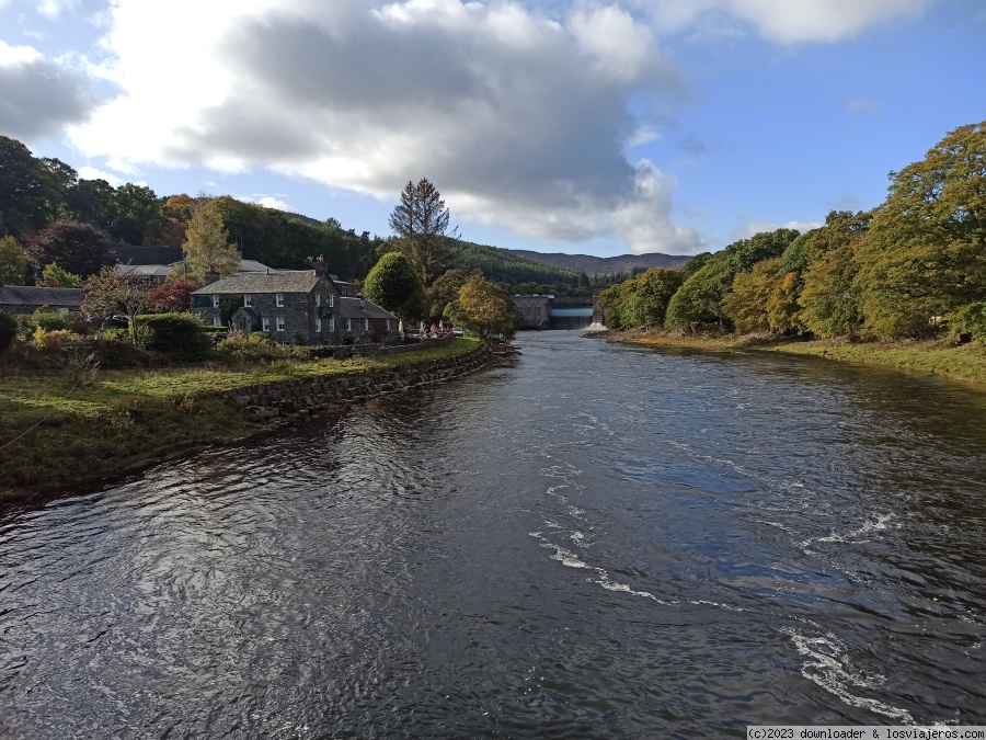 Edimburgo - Highlands - Isla de Skye (8 días) - Blogs de Reino Unido - Día 3 - Edimburgo-Falkland-Pitlochry-Cullodem-Inverness (269kms.) (3)