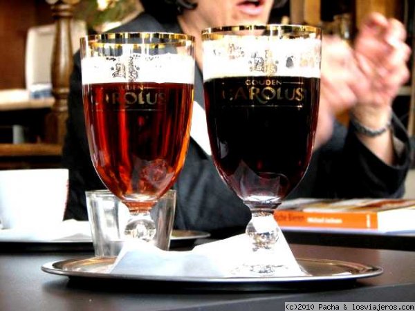 Cervezas de Malinas 
La región de Flandes en Bélgica se caracteriza por las buenas y variadas cervezas. Cuentan que en Bélgica existen mas de 500 tipos distintos de cerveza y que cada una se sirve en una copa distinta!
