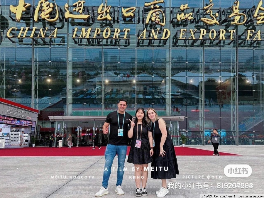 Travel to  China: Españoles En China - Traductora español chino en China (Españoles En China)