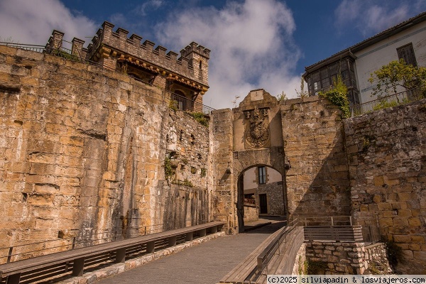 Muros de Hondarribia
Piedra y la historia
