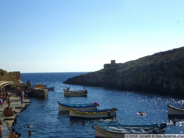 Blue Grotto (Malta)
Otro famoso rincón de Malta. Se puede visitar la cueva en barca y darse un baño después del paseo (2014)
