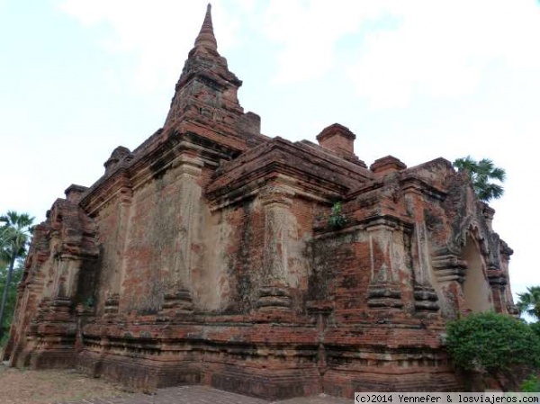 Templo Gubyaukngi. NyaungU (Myanmar)
Pequeño templo del siglo XIII en Nyaung U, Bagan
