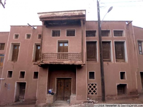Casa en Abyaneh. Irán
Casa de dos plantas, con la construcción tradicional de Abyaneh (Irán)
