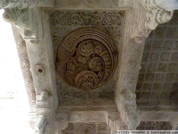 Ranakpur (Rajastán, Norte de la India): visita, transporte