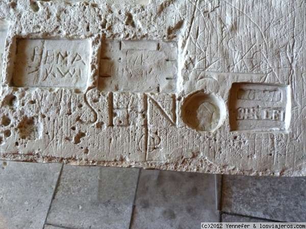 Detalle de un grabado en la torre de La Linterna.- La Rochelle
Detalle del grabado efectuado por un prisionero español en la torre de La Linterna.
