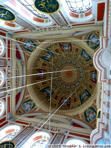 Cúpula de la mezquita de Ortakoy. Estambul
La mezquita de Ortakoy esta situada a orillas del Bósforo en el bario de Ortakoy  ha sido restarurada recientemente.
