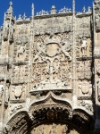 Detalle de la fachada San Gregorio.-Valladolid