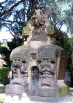 Monumento funerario en el Cementerio de Milán