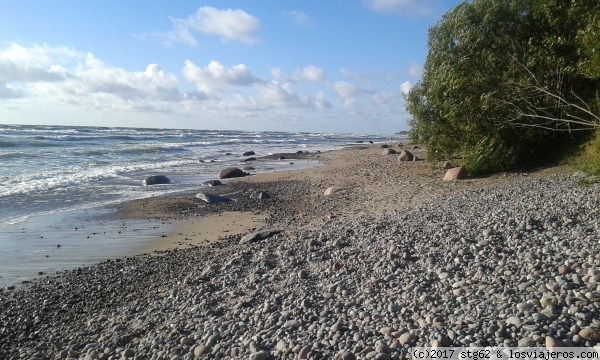 Mar Báltico
Una playa del Mar Báltico, muchas piedras
